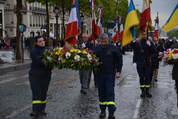 ravivage de la flamme flamme